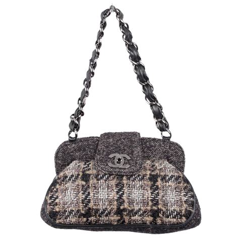 tweed chanel style bag